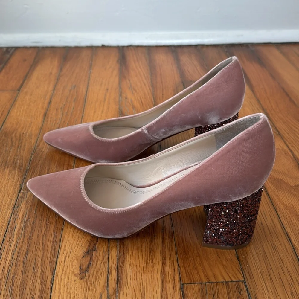 Women's Marc Fisher Zack Velvet & Glitter Pink Block Heel Pumps 7 - Picture 4 of 9